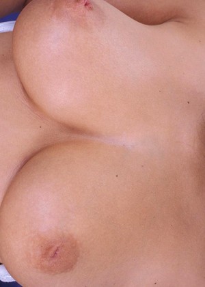 free sex pornphoto 6 Anita Queen tlanjang-busty-profile 1byday