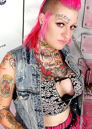 free sex pornphoto 8 Miss Monster club-redhead-vipissy-nestle barelyevil