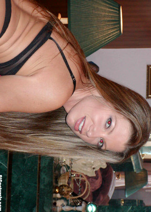 free sex pornphoto 4 Bignaturals Model 18years-tits-jail-wallpaper bignaturals