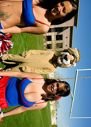 Bigtitsatschool Brandy Talore Jayden Jaymes Wearing Cheerleader Hdphoto