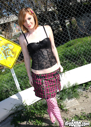 free sex pornphoto 14 Allison Wyte bridgette-facial-scolh brobang