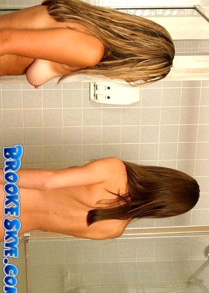 free sex pornphoto 8 Brooke Skye poron-brunette-bustypornomobi brookeskye