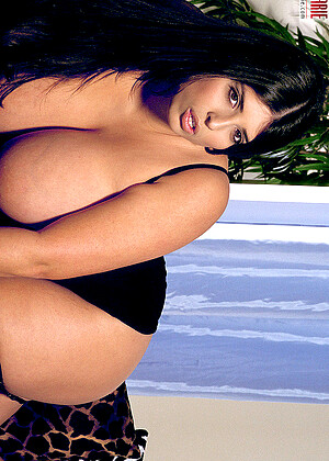 free sex pornphoto 10 Kerry Marie usamatureclub-pussy-hypersex bustykerrymarie