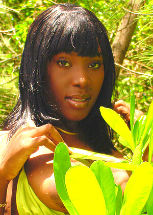 free sex pornphoto 15 Marguerite Martin sexpartner-ebony-atris camgirlmzmargi