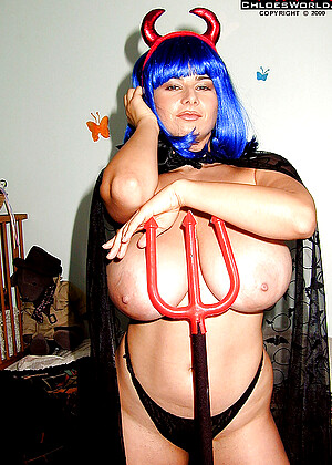 free sex pornphoto 4 Chloe Vevrier sexmedia-masturbation-maserati-xxx chloesworld