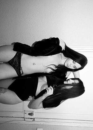 free sex pornphoto 16 Amber Nevada Shelly Sweetie finestmodels-tattoo-xxxsrxhdcomf couplefantasies