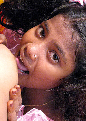 free sex pornphotos Cumfilledindiangirls Cumfilledindiangirls Model Steaming Ass Gambar