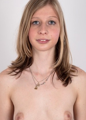 free sex pornphotos Czechcasting Daniela Nuts Blonde Nude Hotlegs
