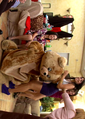 free sex pornphoto 12 Dancingbear Model mania-big-cock-pss-pornpics dancingbear