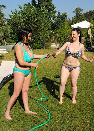 free sex pornphotos Ddfbusty Karina Heart Michelle Monaghan Fattie Big Tits Blonde Girls