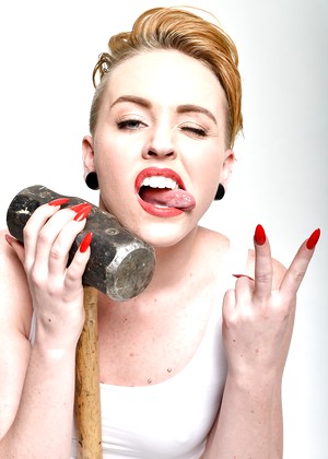 free sex pornphoto 9 Miley Mae wwwmysexpics-piercing-strictlyglamour devilsfilm