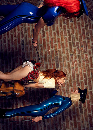 free sex pornphoto 6 Dutchdameshop Model keishy-lesbian-hub dutchdameshop