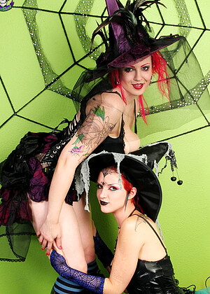 free sex pornphoto 3 Scar Xanthia Doll indya-lesbian-sister-joybear eroticfandom