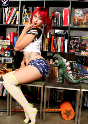 free sex pornphoto 14 Scarlet Starr undressing-nice-ass-bustyslut-expo eroticfandom