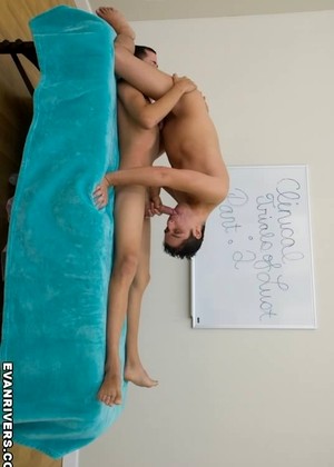 free sex pornphoto 2 Evan Rivers hellvira-gay-nakedgirls-desi evanrivers