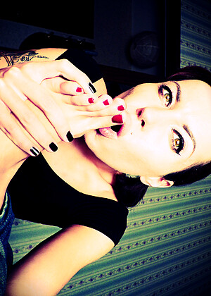 free sex pornphoto 4 Lisa Dove augustames-babe-ultra-hd feetfundoll