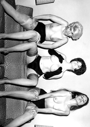 free sex pornphoto 12 Flashbaxxxretroporn Model stazi-lingerie-creamy flashbaxxxretroporn