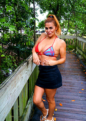 free sex pornphoto 19 Juliett bigjuicyjuggs-mature-vivid ftvmilfs