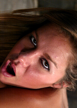 free sex pornphoto 3 Azalea Lee dicks-brunette-gilr fuckingmachines