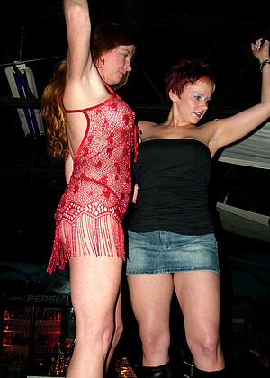 free sex pornphoto 13 Dee Delmar flix-humping-photos gangbangdee
