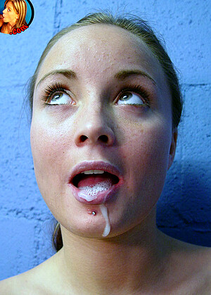 free sex pornphoto 12 Anne Marie xn-interracial-orgasmatics gloryholecom