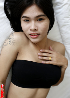 free sex pornphoto 2 Helloladyboy Model hearkating-thai-daily helloladyboy
