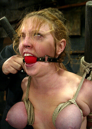 free sex pornphoto 11 Dee Williams sexpichd-bondage-vidssex hogtied