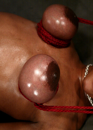 free sex pornphoto 8 Sinnamon Love brapanty-spreading-crawford hogtied