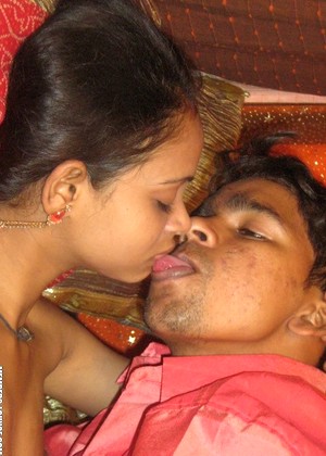 free sex pornphoto 8 Indiansexclub Model undine-indian-couples-school-8class indiansexclub