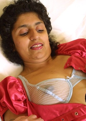 free sex pornphoto 4 Kinkymaturesluts Model splatbukkake-indian-mamas-nude kinkymaturesluts