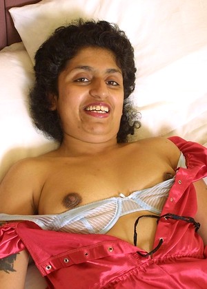 free sex pornphoto 7 Kinkymaturesluts Model splatbukkake-indian-mamas-nude kinkymaturesluts