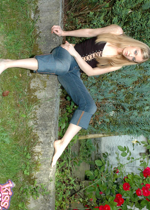 free sex pornphoto 6 Kiss Kristin shave-jeans-fatties kisskristin