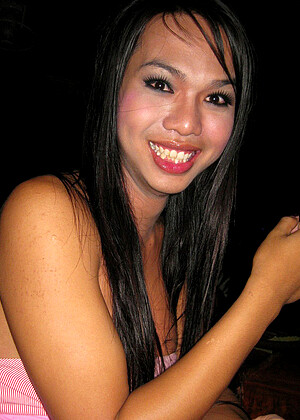 free sex pornphoto 4 Paula noughty-girlfriend-electric-chair lbgirlfriends