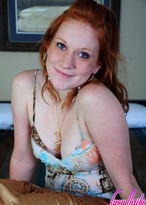 free sex pornphoto 13 Lucy Daily daisysexhd-natural-red-hair-nudeboobs lucydaily