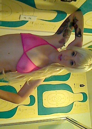free sex pornphoto 9 Lynn Pops lessy-blondes-mark lynnpops