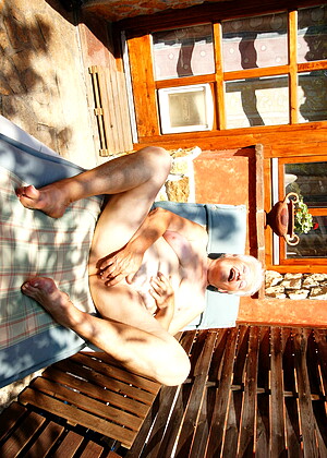 free sex pornphoto 10 Vera D sexfotoo-european-angeles maturenl