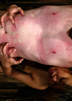 free sex pornphoto 13 Annie Cruz Judass Sir C mofosxl-bondage-snapmodel meninpain