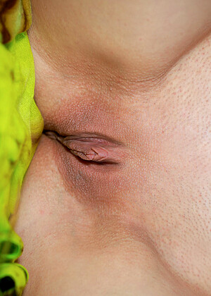 free sex pornphoto 5 Dakota Pink blackbikeanal-close-up-masturbe metart