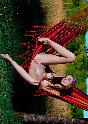 free sex pornphoto 4 Elle Tan pitch-hammock-wild metart