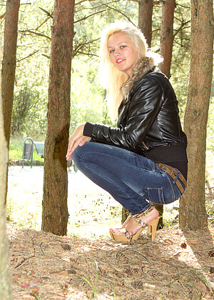 free sex pornphoto 3 Karina O hub-blonde-mobile-tube metart