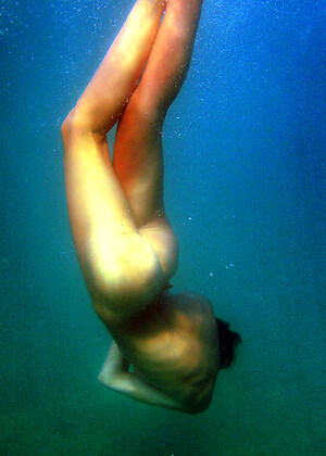 free sex pornphoto 3 Sharon E handsup-armpit-alura metart