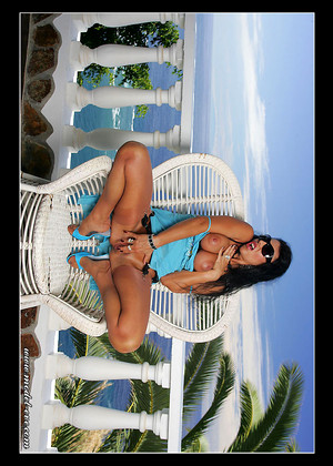 free sex pornphoto 12 Model Eve picture-brunette-beast modeleve