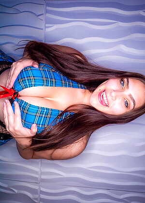 free sex pornphoto 12 Fit Sidney voto-big-tits-grab-gallery mrluckypov