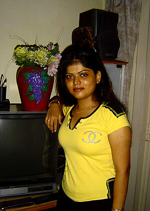 free sex pornphoto 11 Neha Nair swinger-indian-free-women-c mysexyneha