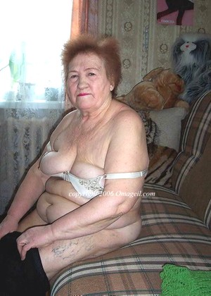 free sex photo 11 Oma Geil titted-grannies-arbian-beauty omageil