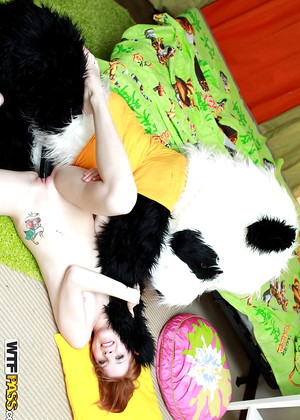 free sex pornphoto 11 Pandafuck Model kissing-ass-fucking-romance pandafuck
