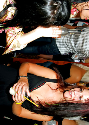 free sex pornphoto 11 Partyhardcore Model desirae-blowjob-masturbe partyhardcore