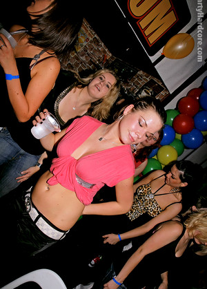 free sex pornphoto 5 Partyhardcore Model fotospussy-amateur-vipissy-nestle partyhardcore