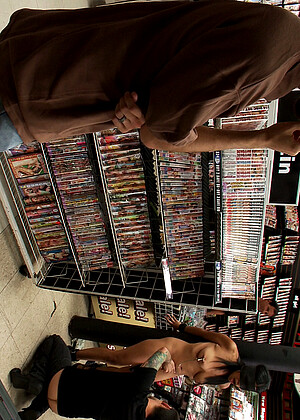 free sex pornphoto 5 Cassandra Cruz Tommy Pistol pop-latina-xgoro-com publicdisgrace