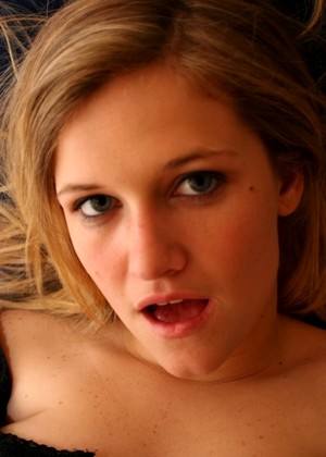 free sex pornphoto 5 Samantha Gauge beshine-teen-nudr-pic samanthagauge